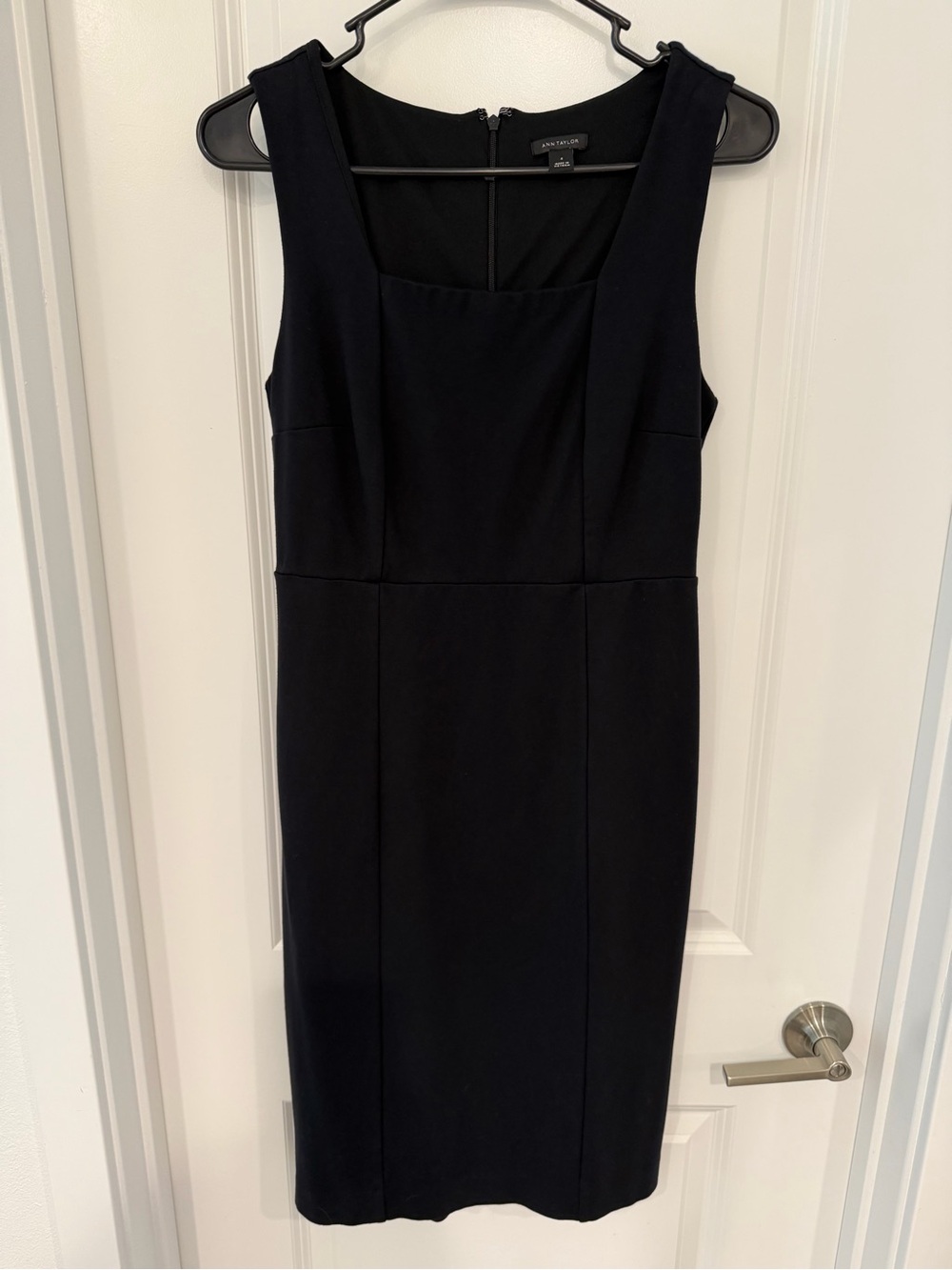 Ann Taylor Black Sleeveless Midi Sheath Dress
